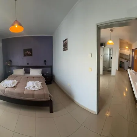 Aparthotel Comfort 4*