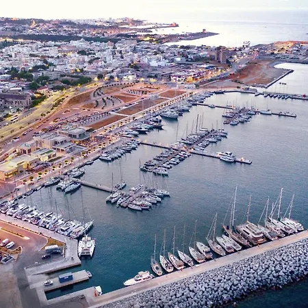 Apart-hotel Comfort Rhodes City